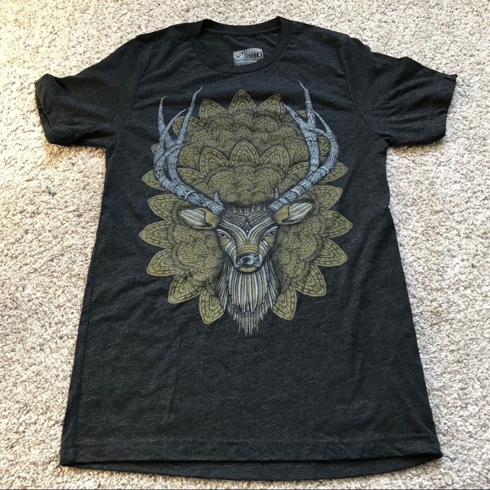 Curbside Clothing deer mandala t shirt
